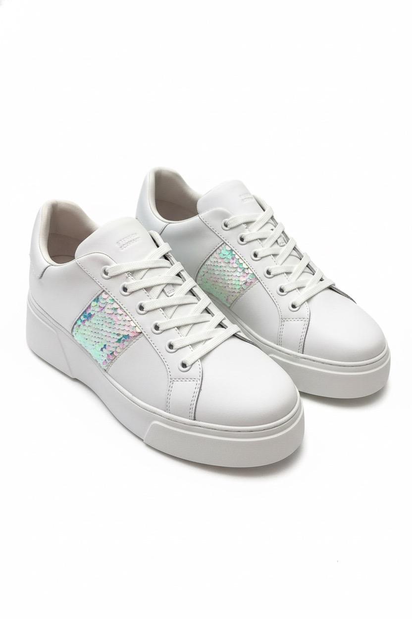 Steffen Schraut – Sneaker „Lea“