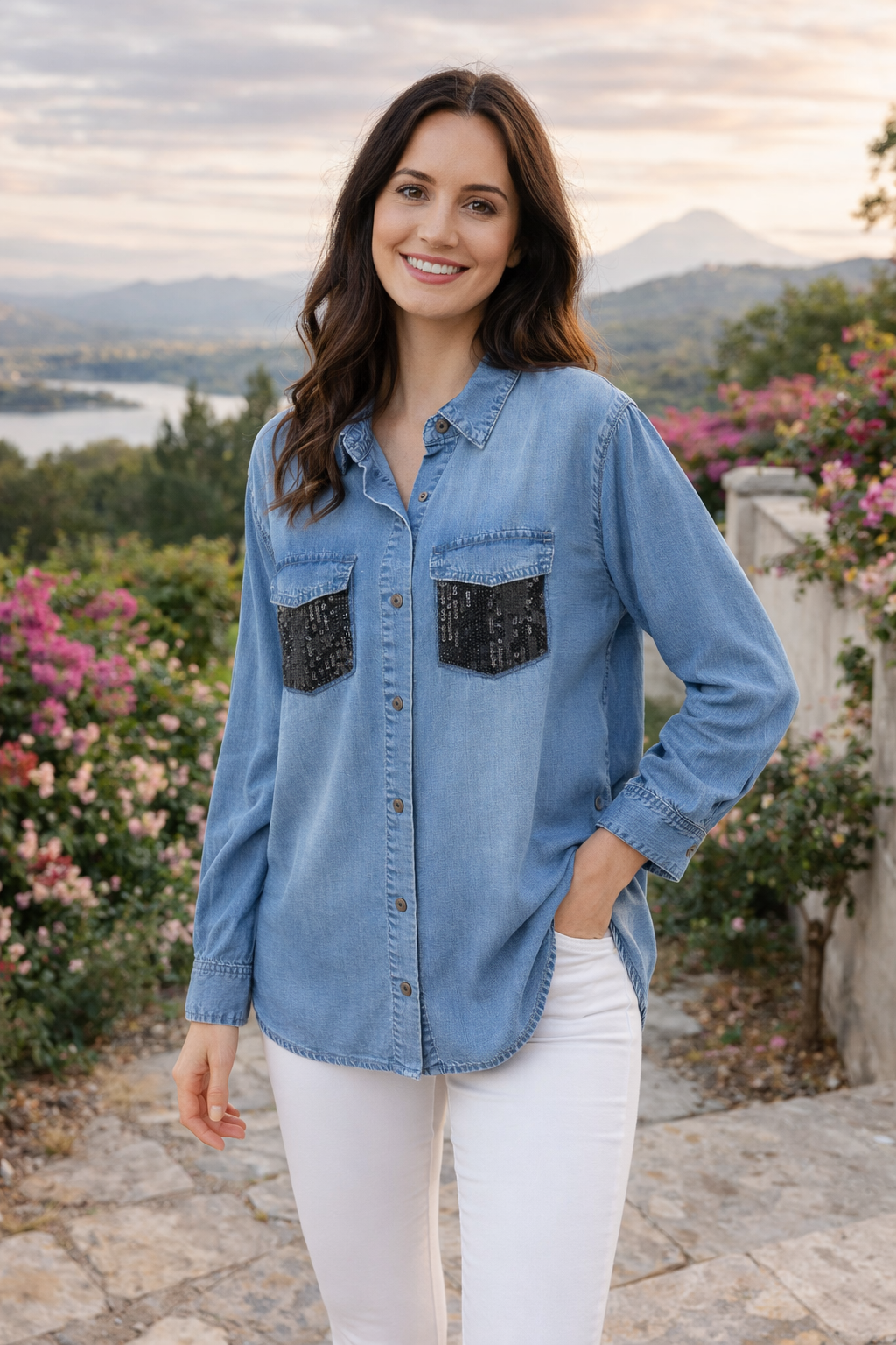 STRANDFEIN Bluse Denim-Optik Brusttaschen mit Pailletten